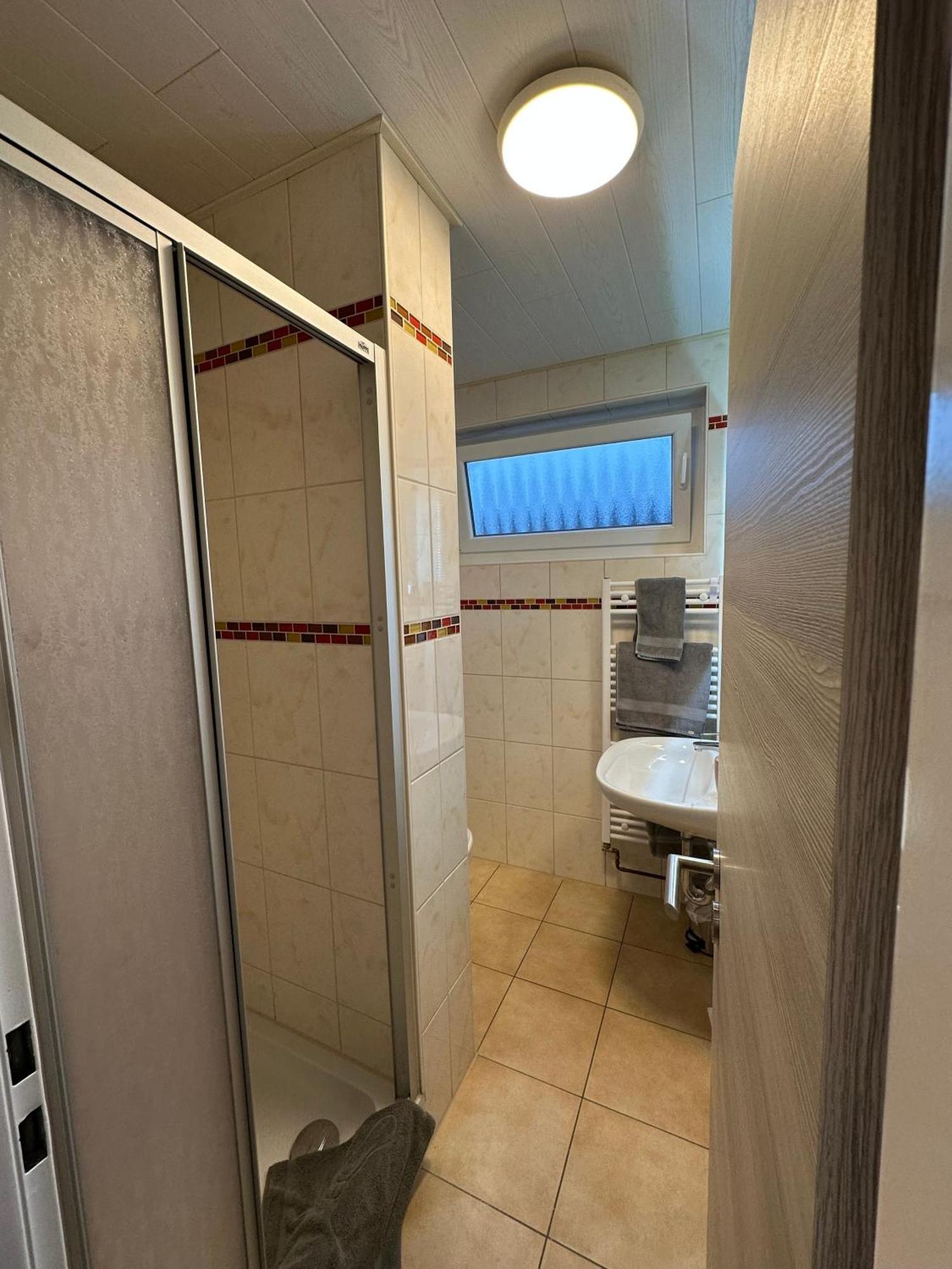 Ferienwohnung Haus Boje "Knurrhahn" Neuharlingersiel Buitenkant foto